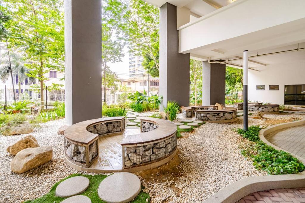 Arte Jalan Ampang, Klcc Level 35 * Kuala Lumpur